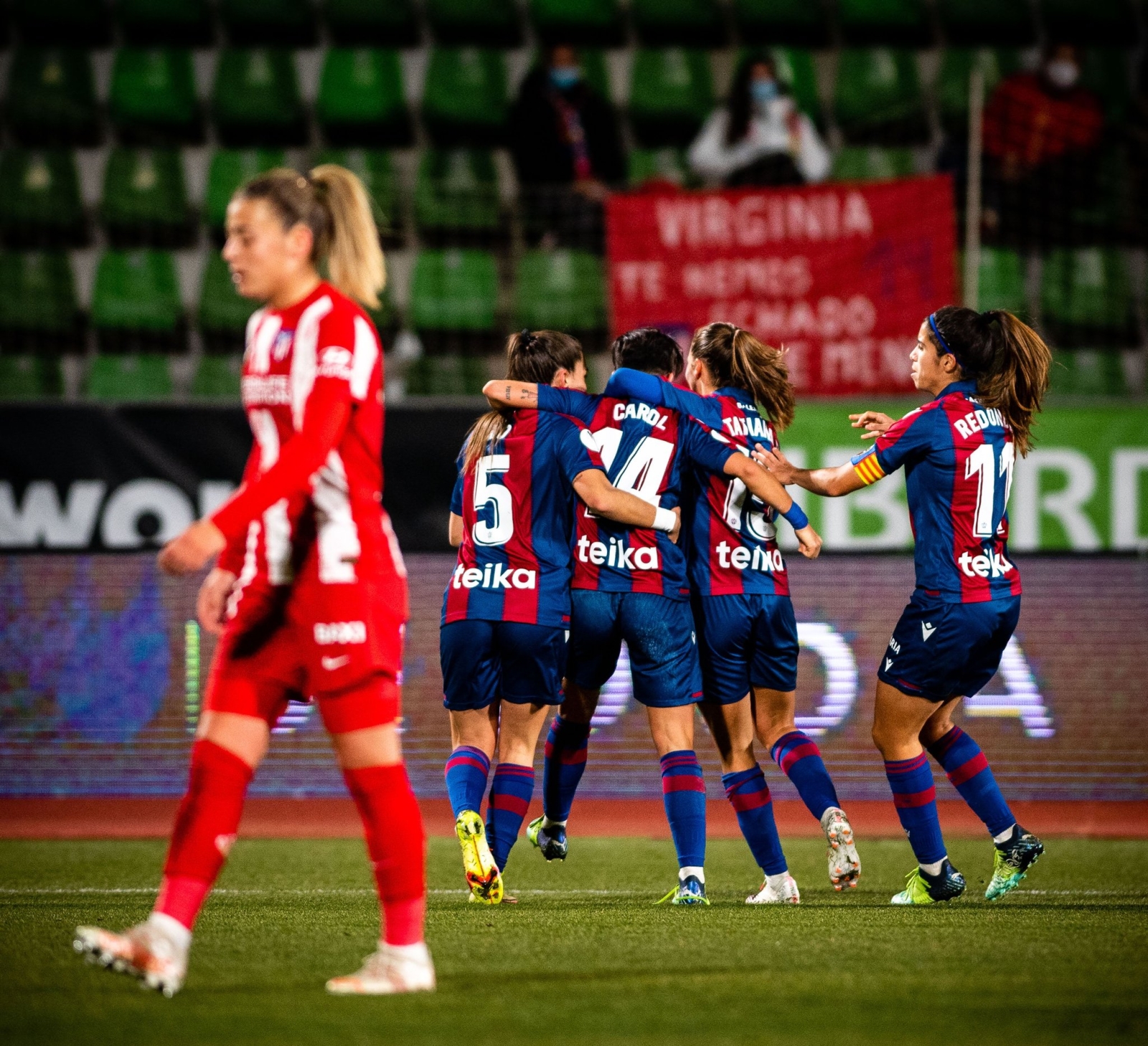 Celebración gol de Carol Férez | Levante UD Femenino